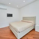 Diamonds House דירה סורנטו