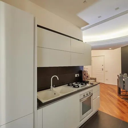 Diamonds House Apartment *
