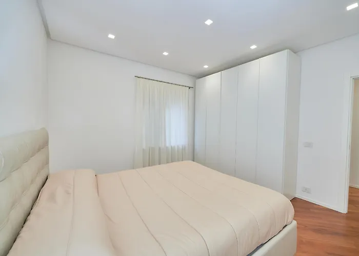 Diamonds House Апартаменты *